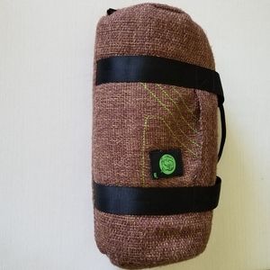 Padded tube bag